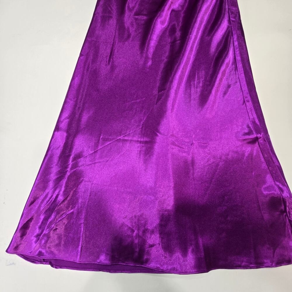 Superdown Lanthea Maxi Dress in Purple - Picture 3 of 13